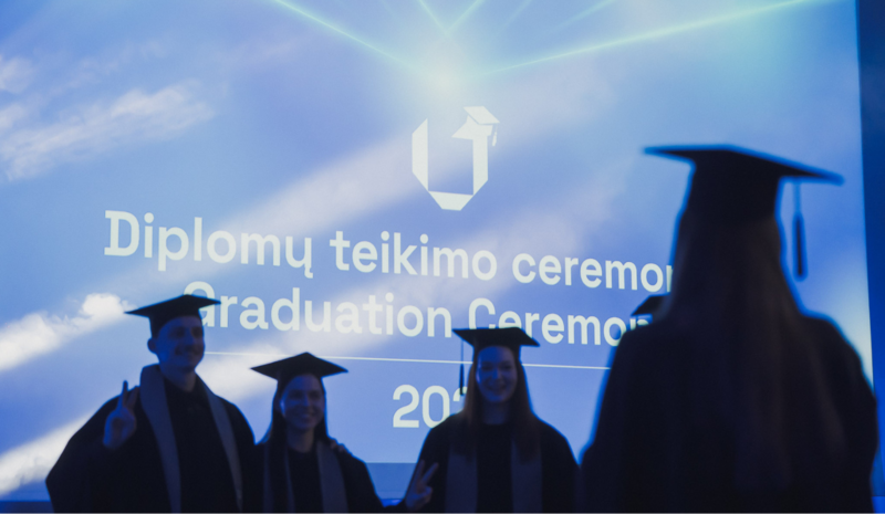 Išlydėta nauja ateities kūrėjų karta – įteikta daugiau kaip 200 VILNIUS TECH diplomų